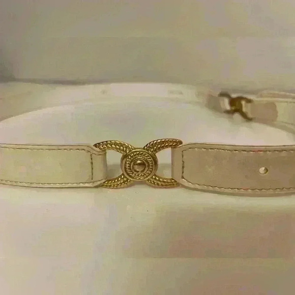 Vintage Women’s Pearl Color‎ Thin Belt Size 29 - Picture 6 of 8